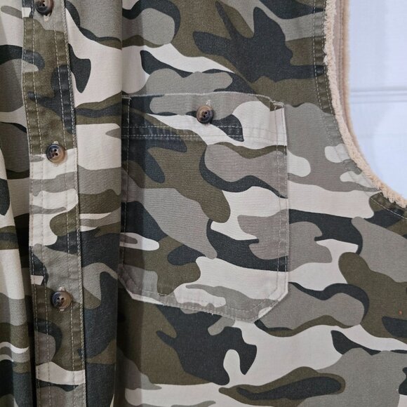 C.E. Schmidt Workwear Camo Fray Edge Sleeveless Button Up Shirt Vest Green Sz XL - Picture 2 of 9